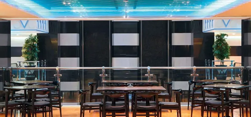 Anwar Al Madinah Mövenpick Hotel image